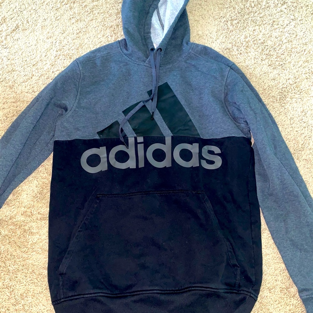 men’s adidas sweatshirt (size small)